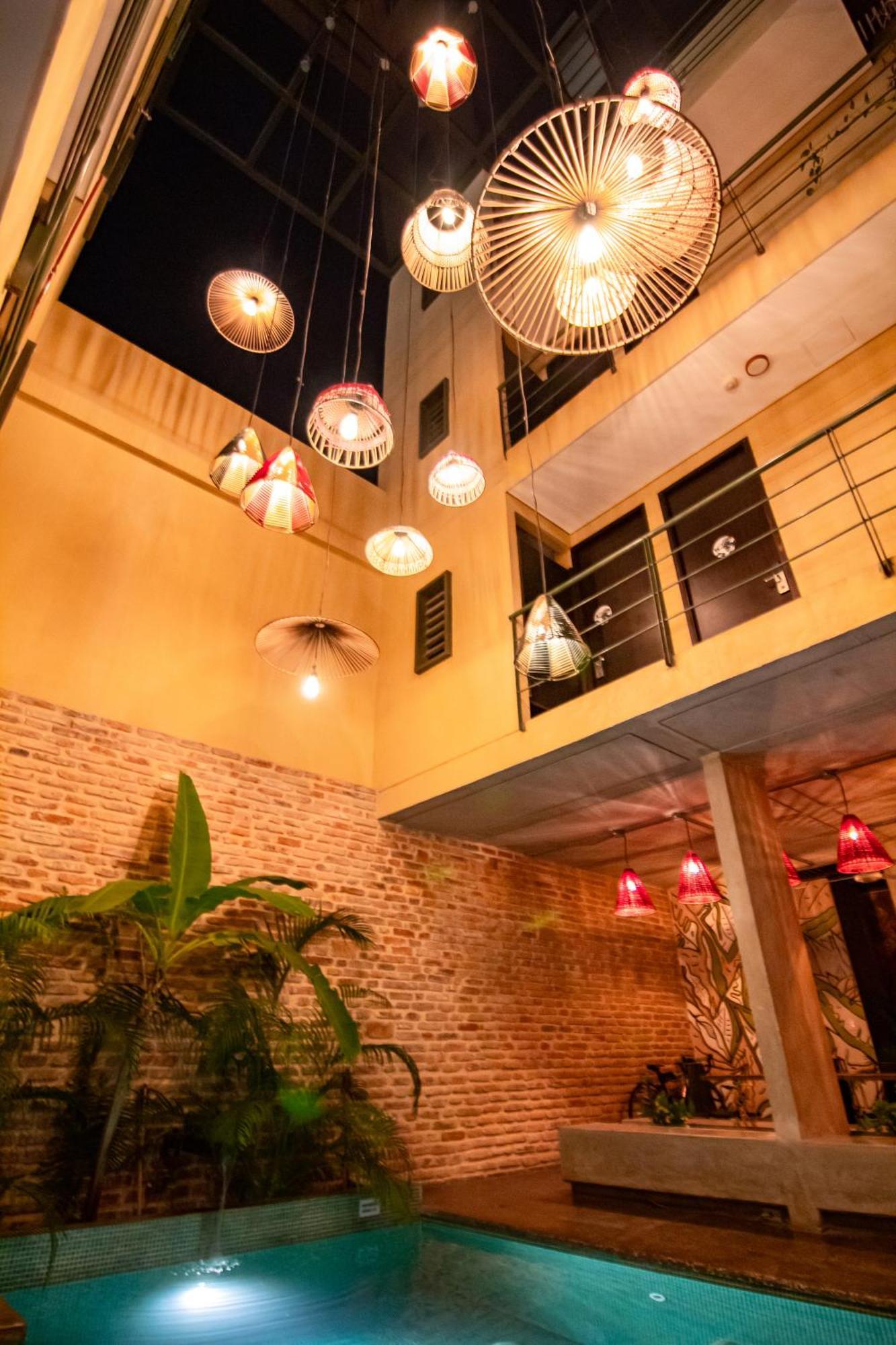 Oasis Fresh Hotel