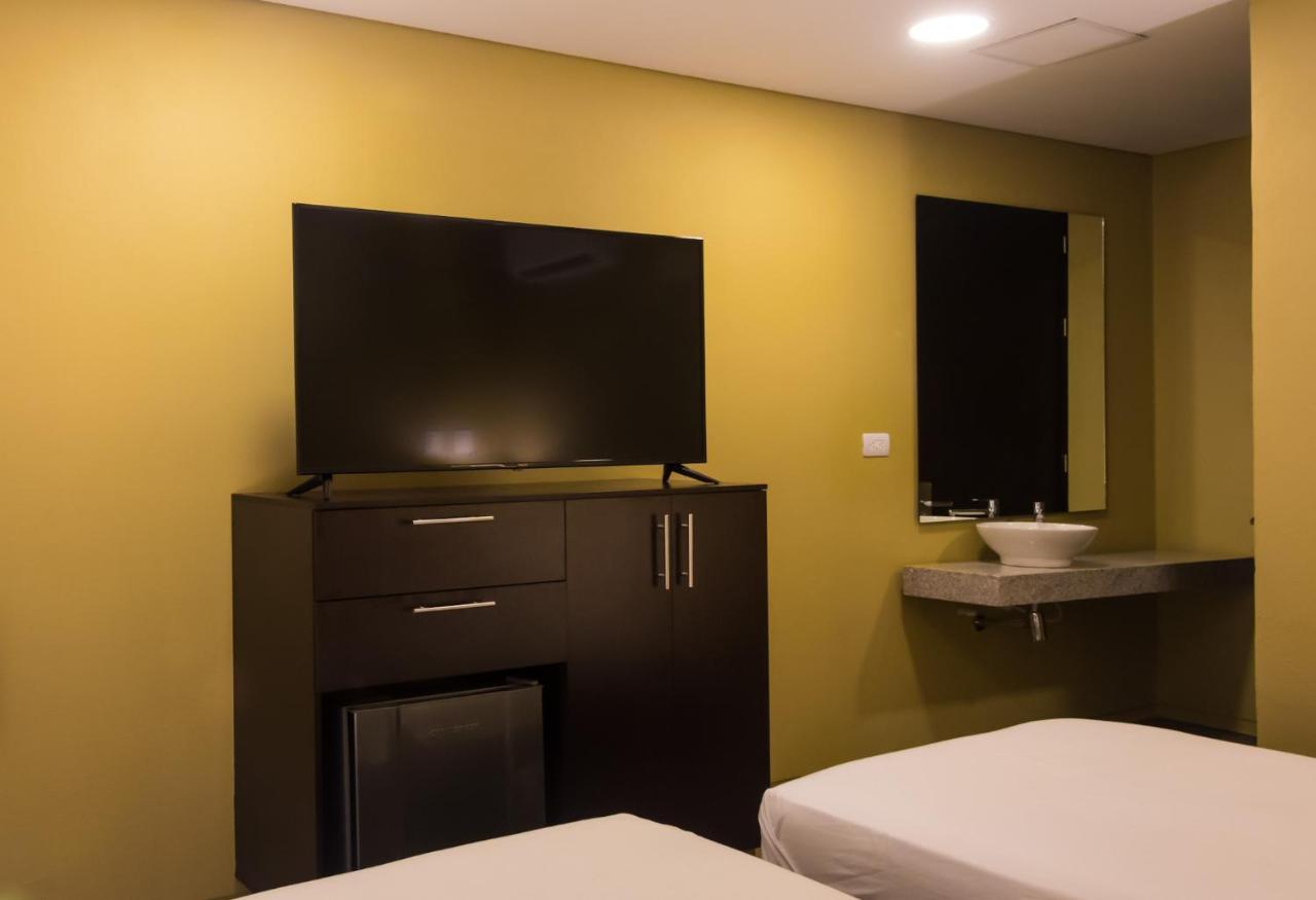 Oasis Fresh Hotel 3*